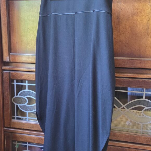 Stunning Sarah Pacini Black Drop Crotch Capris - Picture 1 of 7